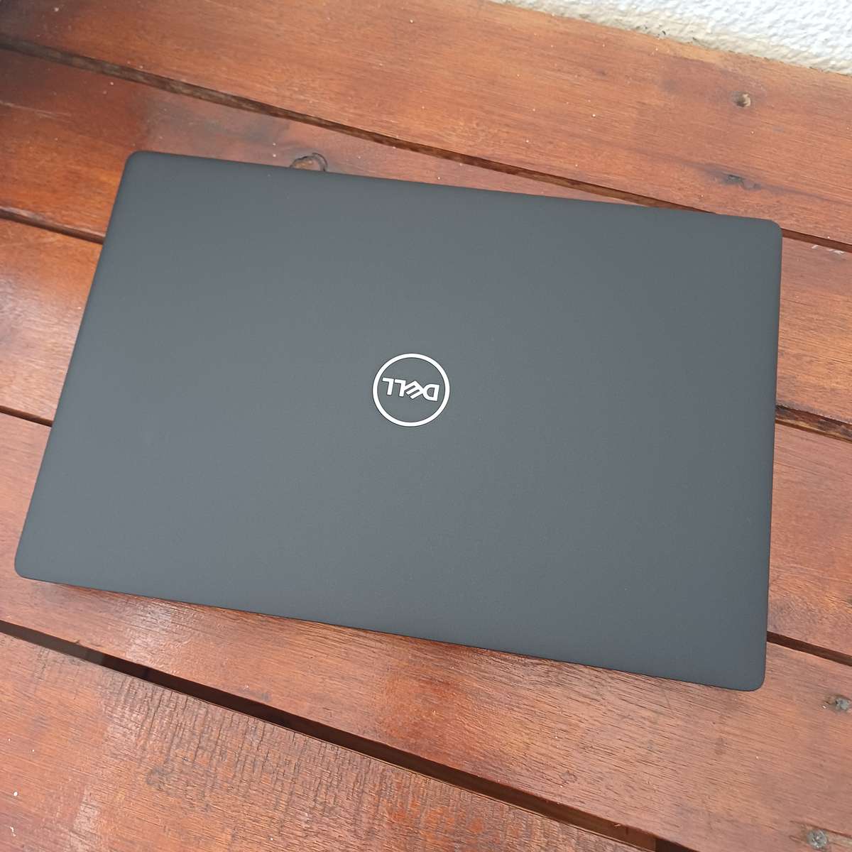 Dell Latitude 5401 Like new Touch screen, 512 Nvme ssd, and 16 GB Ram