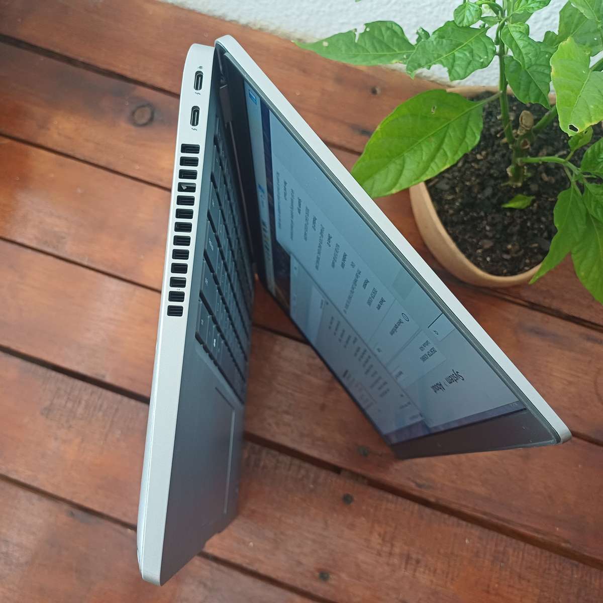 Dell Latitude 5420 i7 High-Performance Laptop!