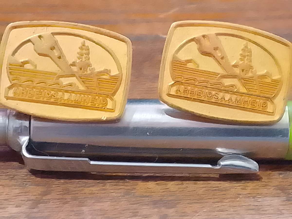 volkskas bank cufflinks