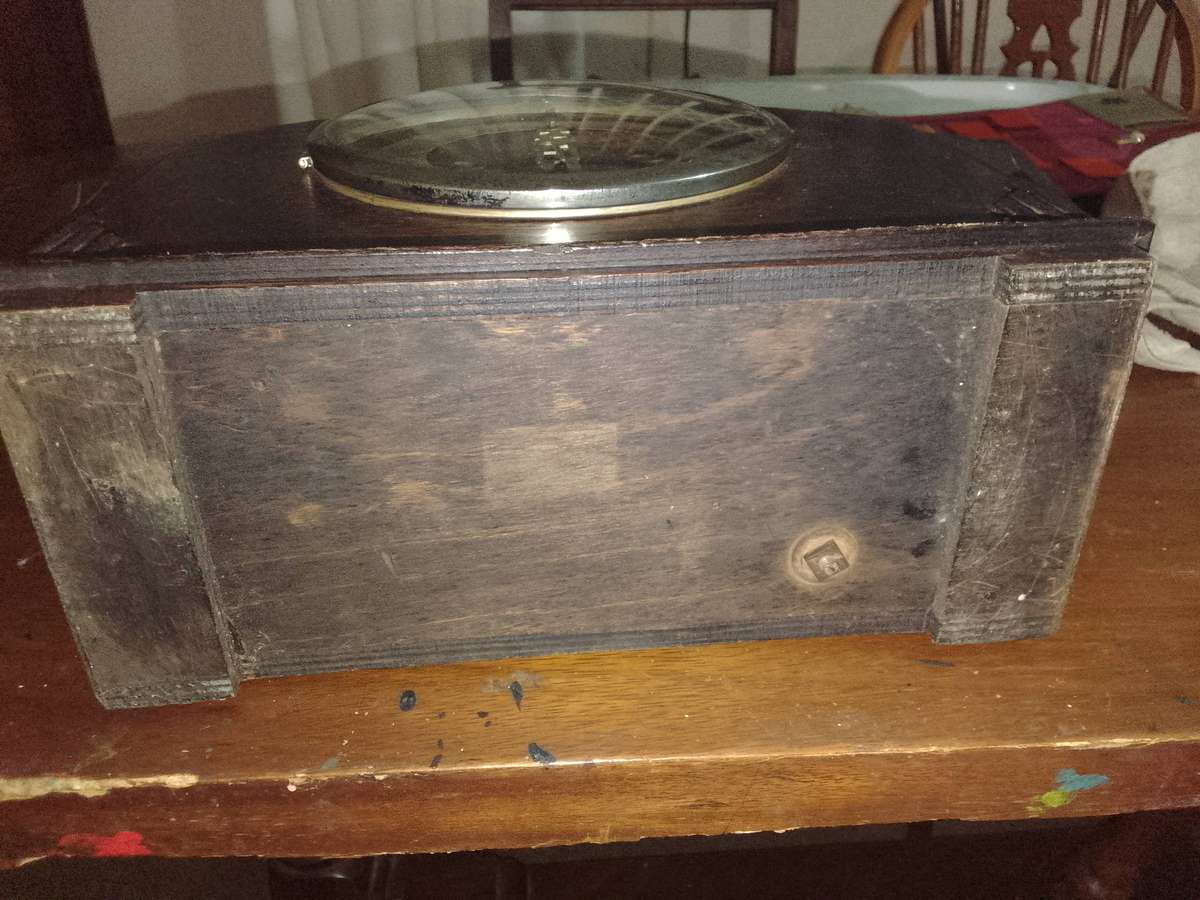 Mantle Clock (British made ) Non Working and no Key