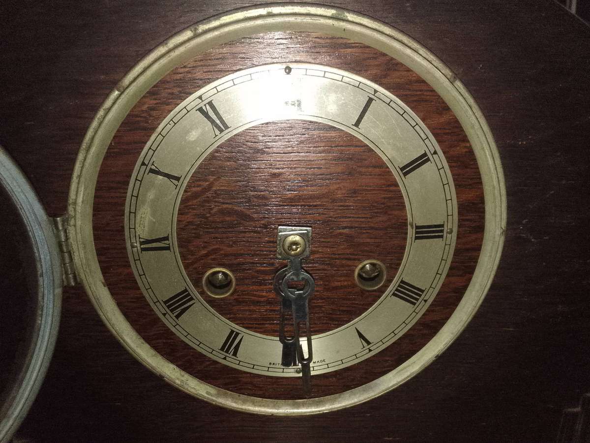 Mantle Clock (British made ) Non Working and no Key