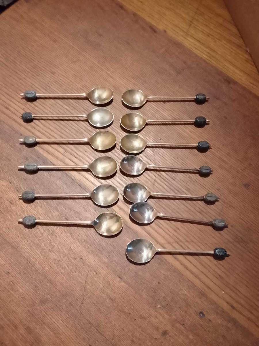 13 x Sheffield epns plated teaspoons