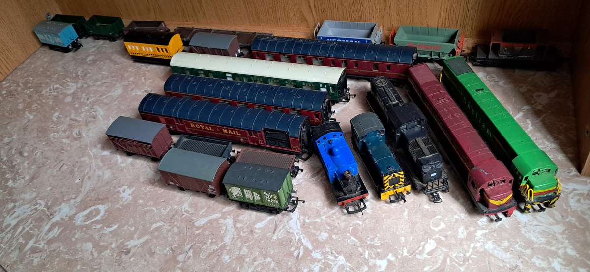 HO Scale trains