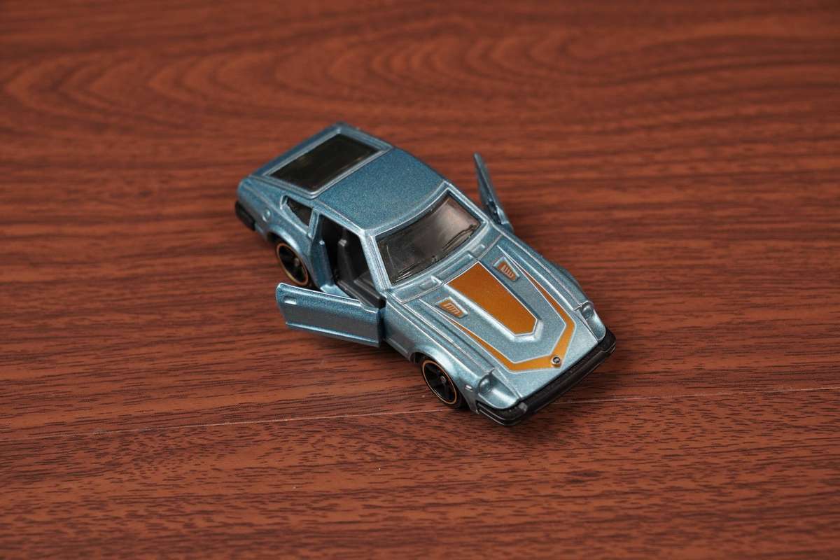 Matchbox 1982 Datsun 280ZX Moving Parts 1/64 scale Diecast Model