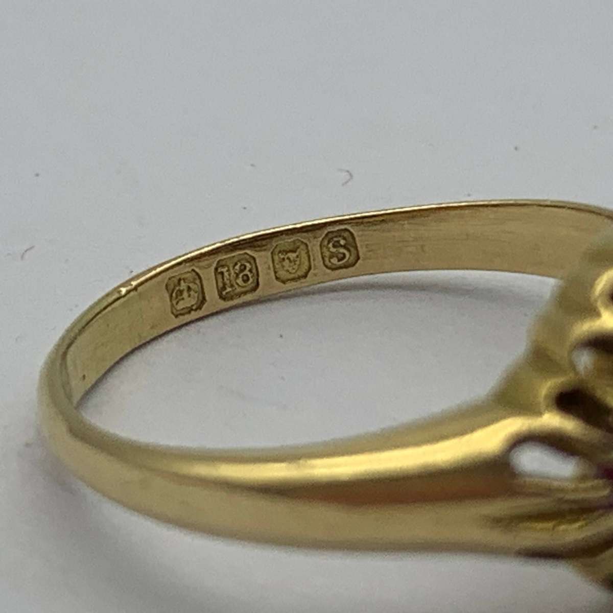 Antique 18ct Gold, Red Sapphire & Diamond Ring (1913)