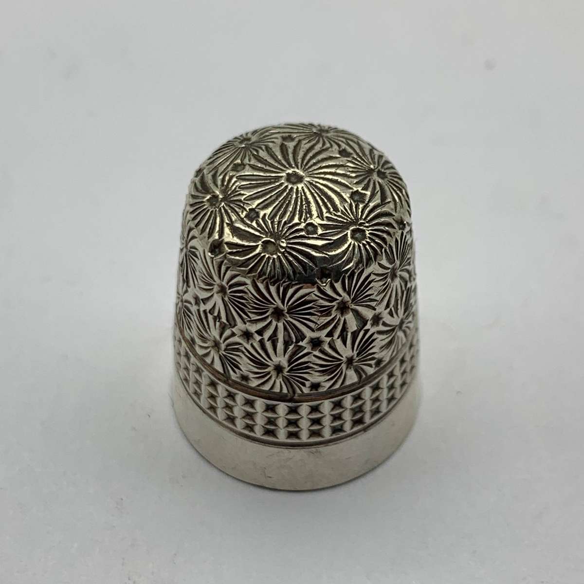 Antique M.O.P. Thimble Case & Thimble