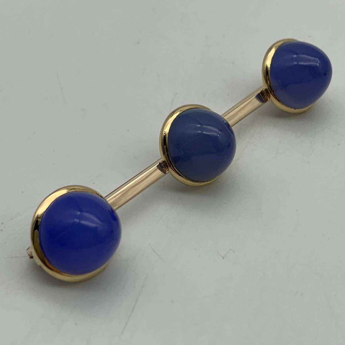 Vintage 9ct Gold 'Blue Chalcedony' Brooch (9,7g)