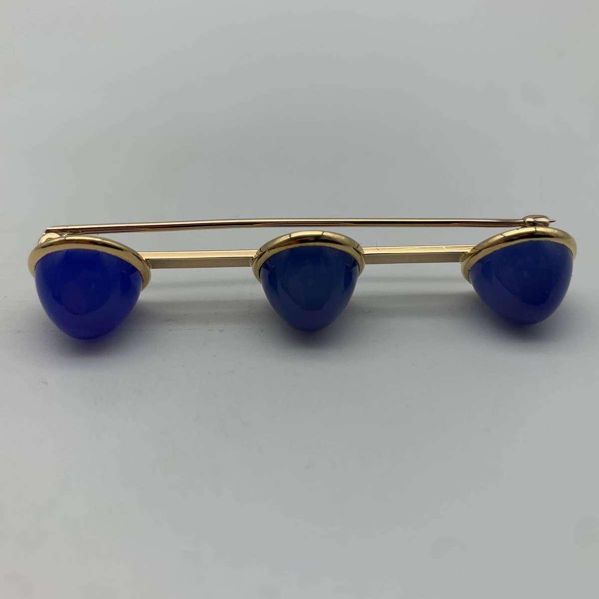 Vintage 9ct Gold 'Blue Chalcedony' Brooch (9,7g)