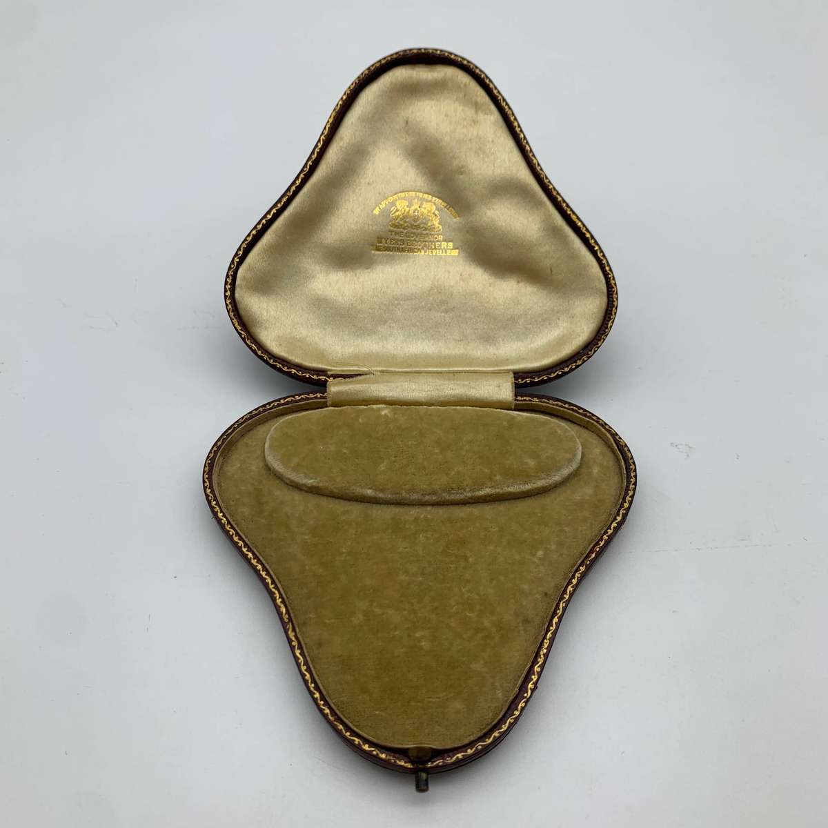 Antique Gold, Garnet & Seed Pearl Necklace (Cased)