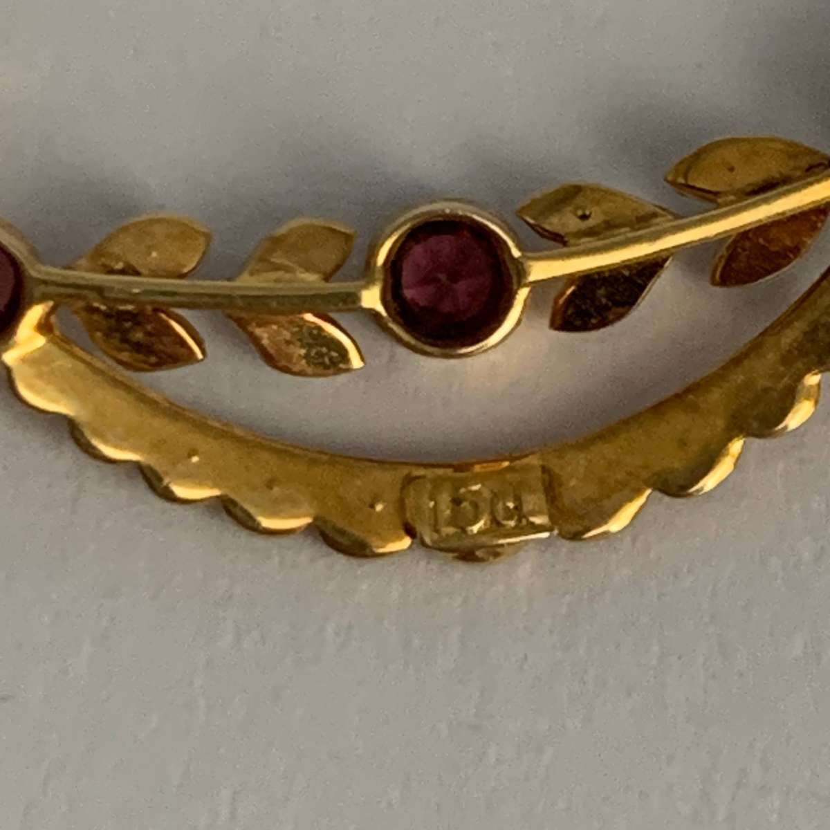 Antique Gold, Garnet & Seed Pearl Necklace (Cased)