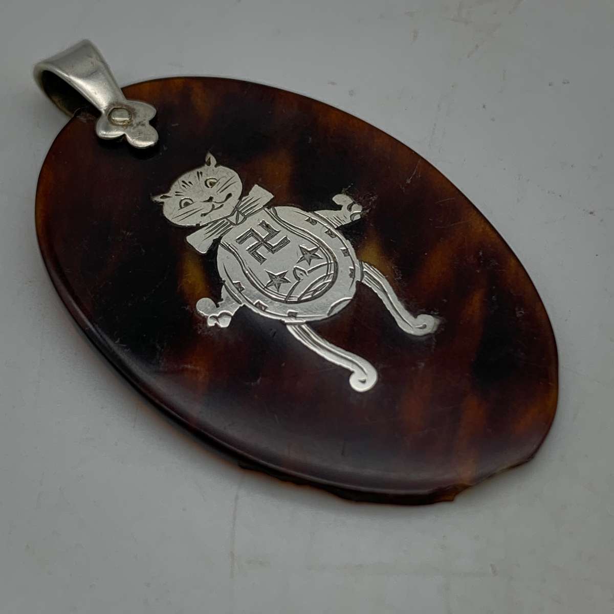 Antique Silver Inlaid Tortoise Shell Cat Good Luck Pendant (Pre 1920's)