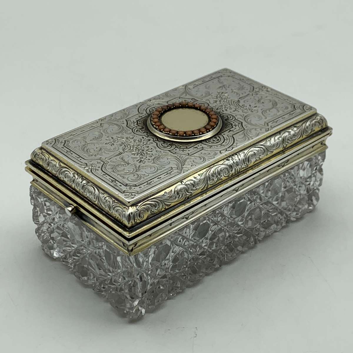 Fabulous Silver Gilt & Coral, Crystal Vanity Hinged Box (1866)