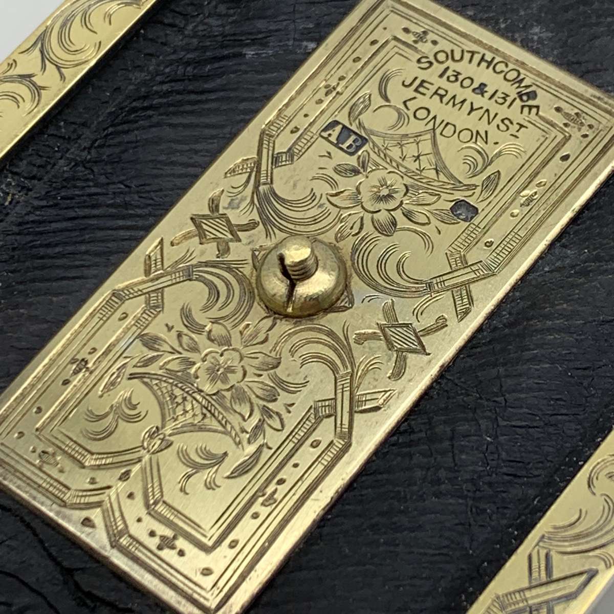 Fabulous Silver Gilt & Coral, Crystal Vanity Hinged Box (1866)