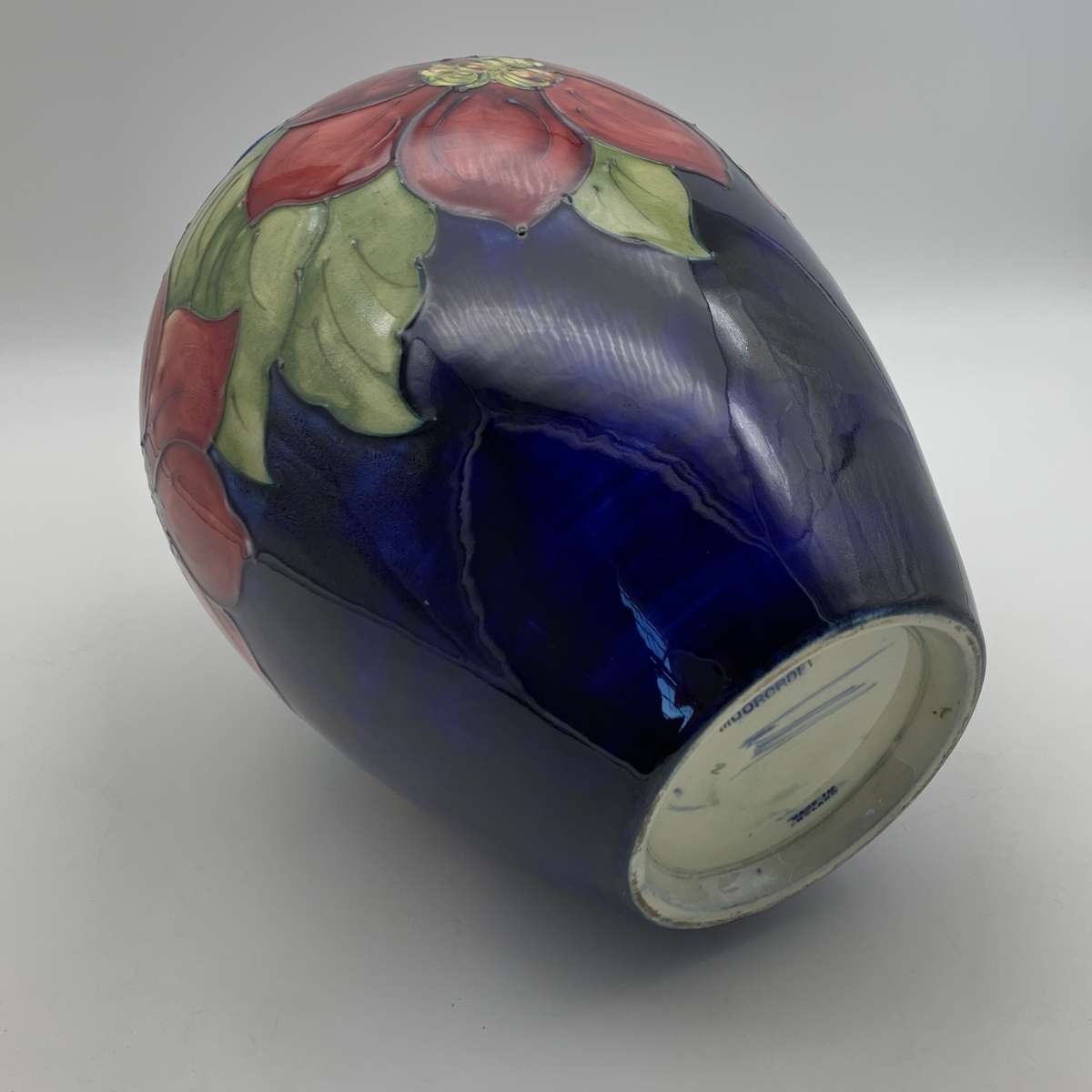 Very Large 1940/50's Moorcroft 'Clematis' Vase (Rare Shape)
