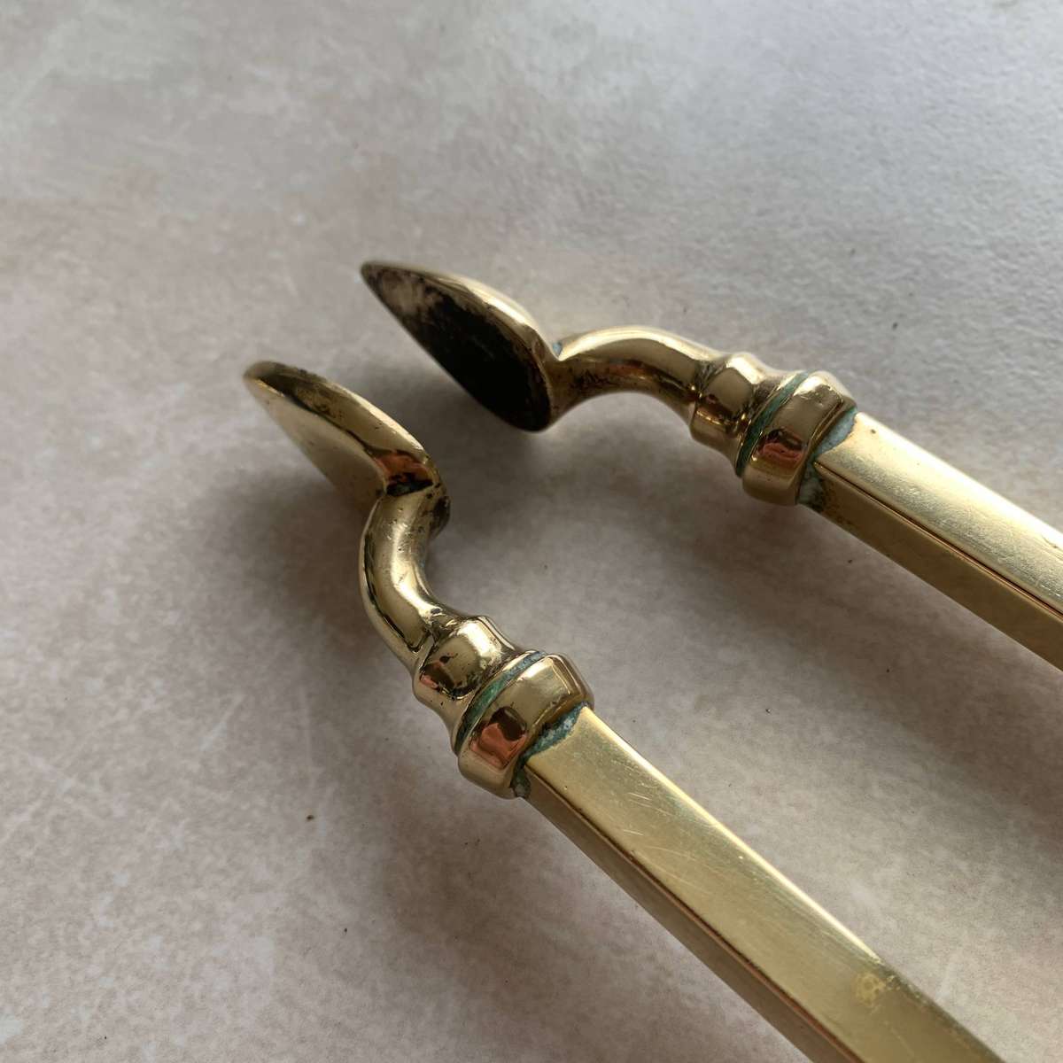 Lovely Quality Antique Brass Fireplace Set & Stand
