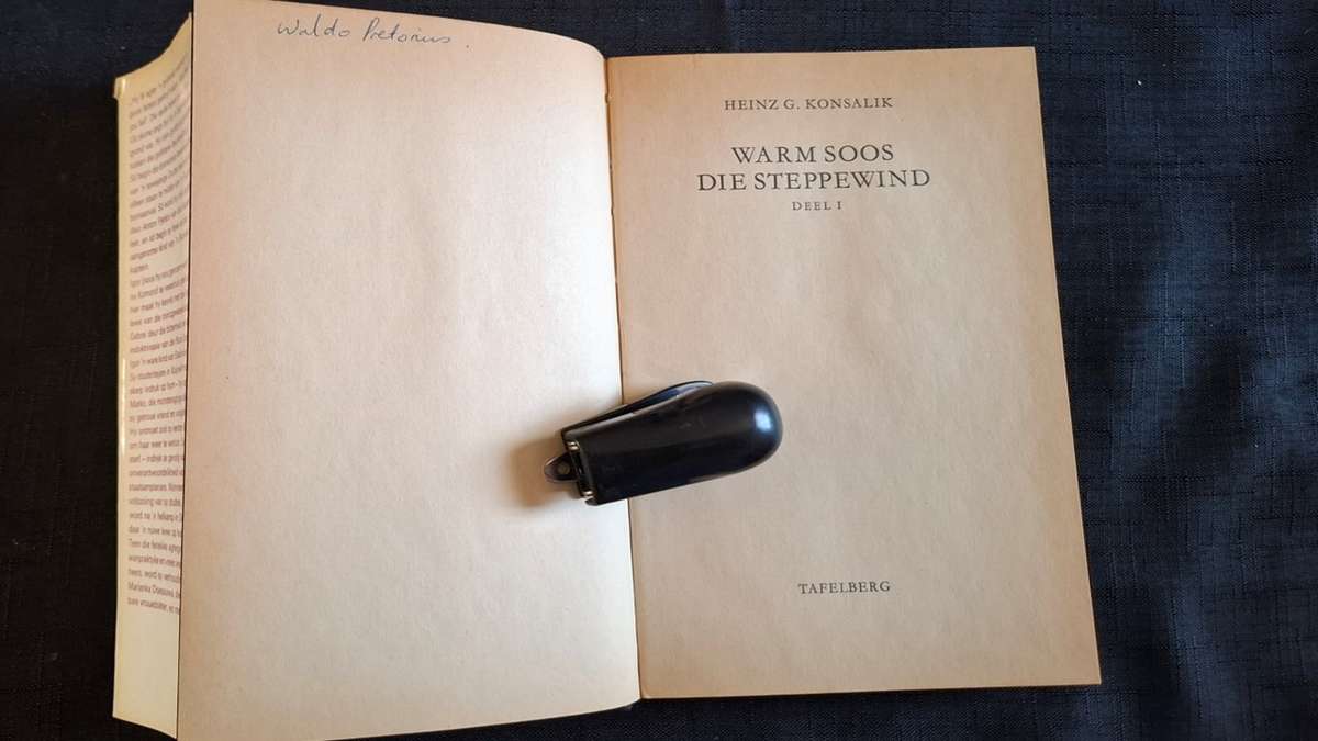 Heinz G. Konsalik - Warm soos die Steppewind -  Deel 1 - p.175