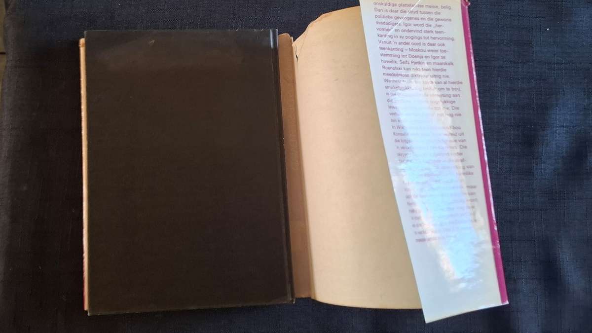 Heinz G. Konsalik - Warm soos die Steppewind -  Deel 1 - p.175
