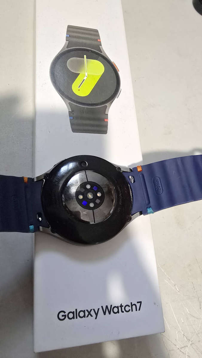 SAMSUNG WATCH 7 44MM
