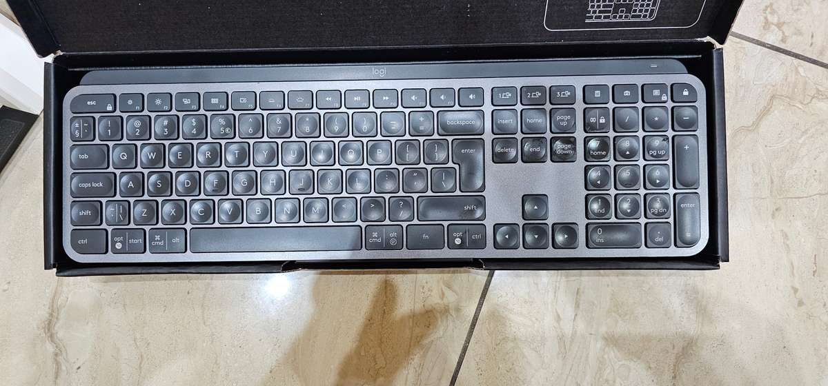 Logitech MX Keys Keyboard