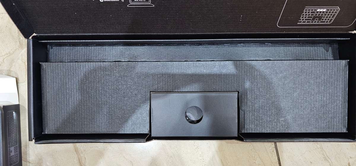 Logitech MX Keys Keyboard