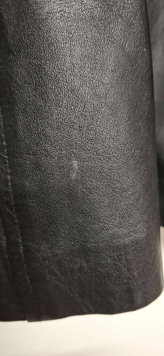 Vintage Genuine Leather Black Jacket - Ladies Size L - beautiful fit