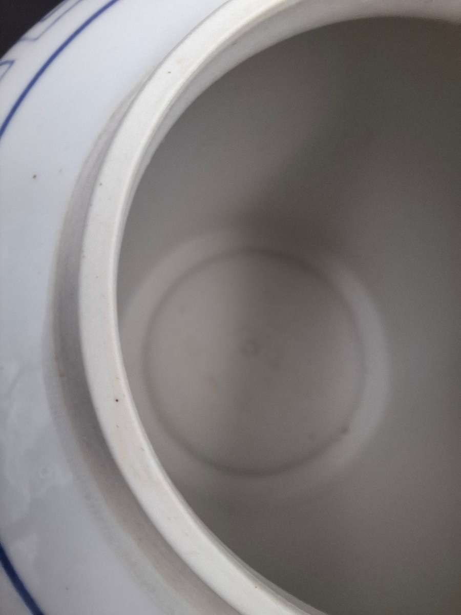 Vintage Blue & White Double Happiness Large Ginger Jar with Lid - Great condition - 24cm High