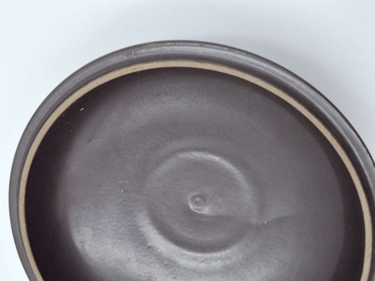 Mid-Century Chocolate Colour Casserole Dish with Lid - great condition - 22cm Diameter