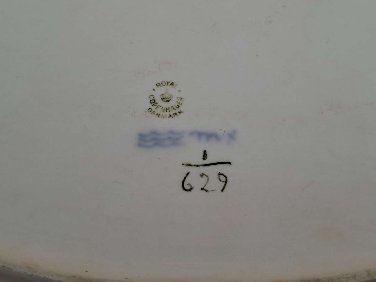 Vintage Royal Copenhagen Blue Fluted Full Lace Oval Serving Platter - stunning fluted pattern