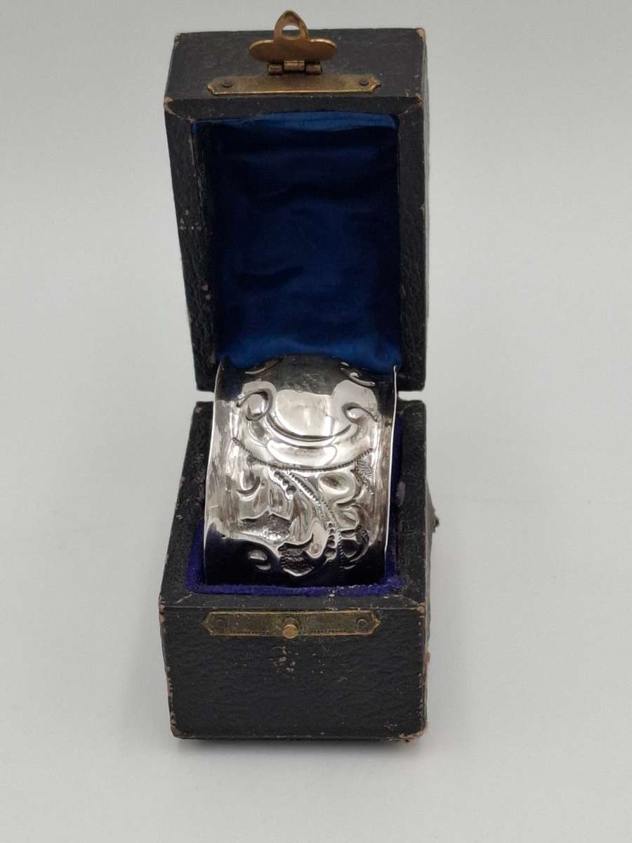 Vintage Silver Plated Relief Work - Handmade Serviette Ring/Baby Bracelet - Original Box