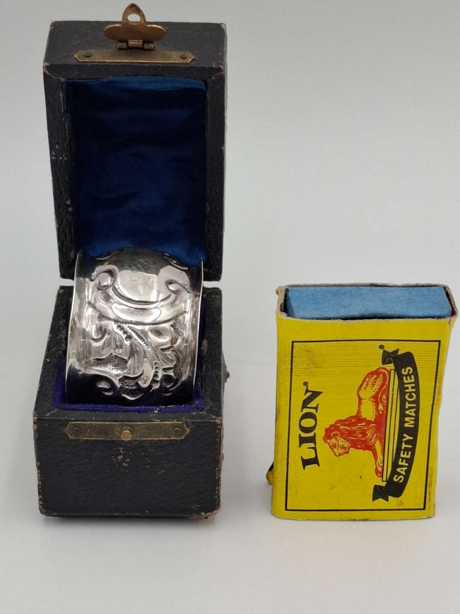 Vintage Silver Plated Relief Work - Handmade Serviette Ring/Baby Bracelet - Original Box