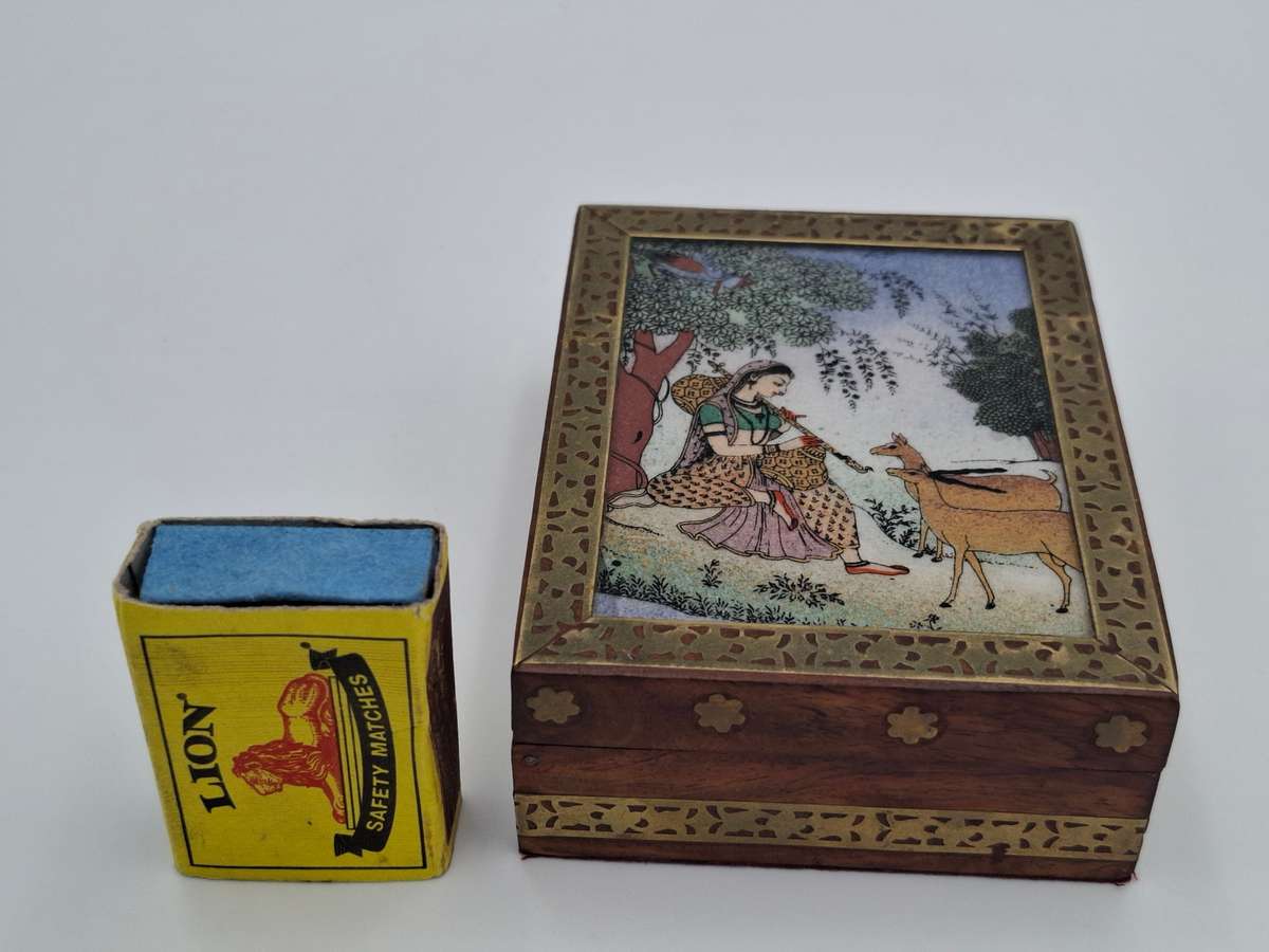 Vintage Wood Gemstone Painting Jewellery Box
