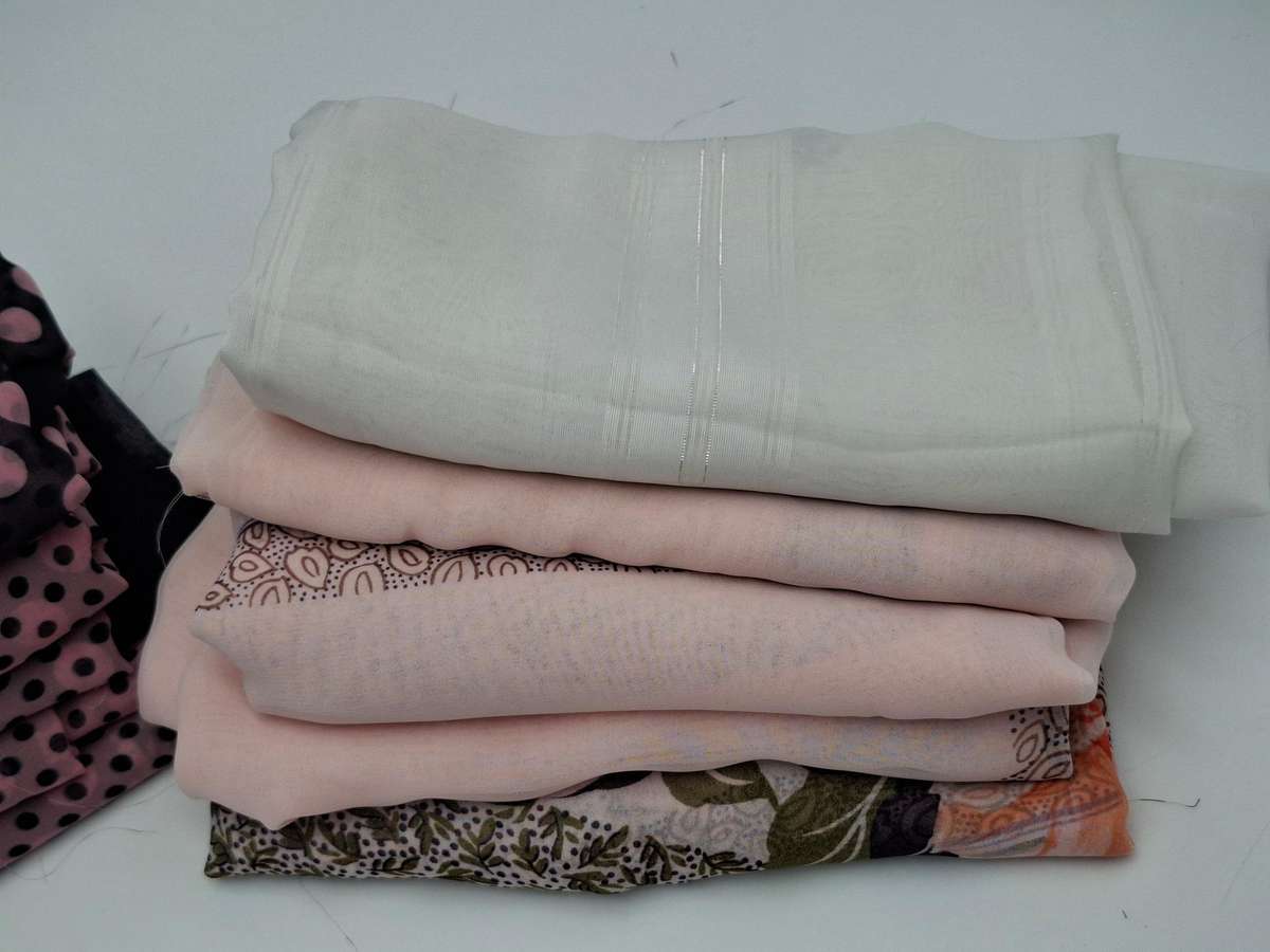 Light Pink & Green Fabric Batch - Precut in Rectangular Shapes for Head Scarves - with Thread