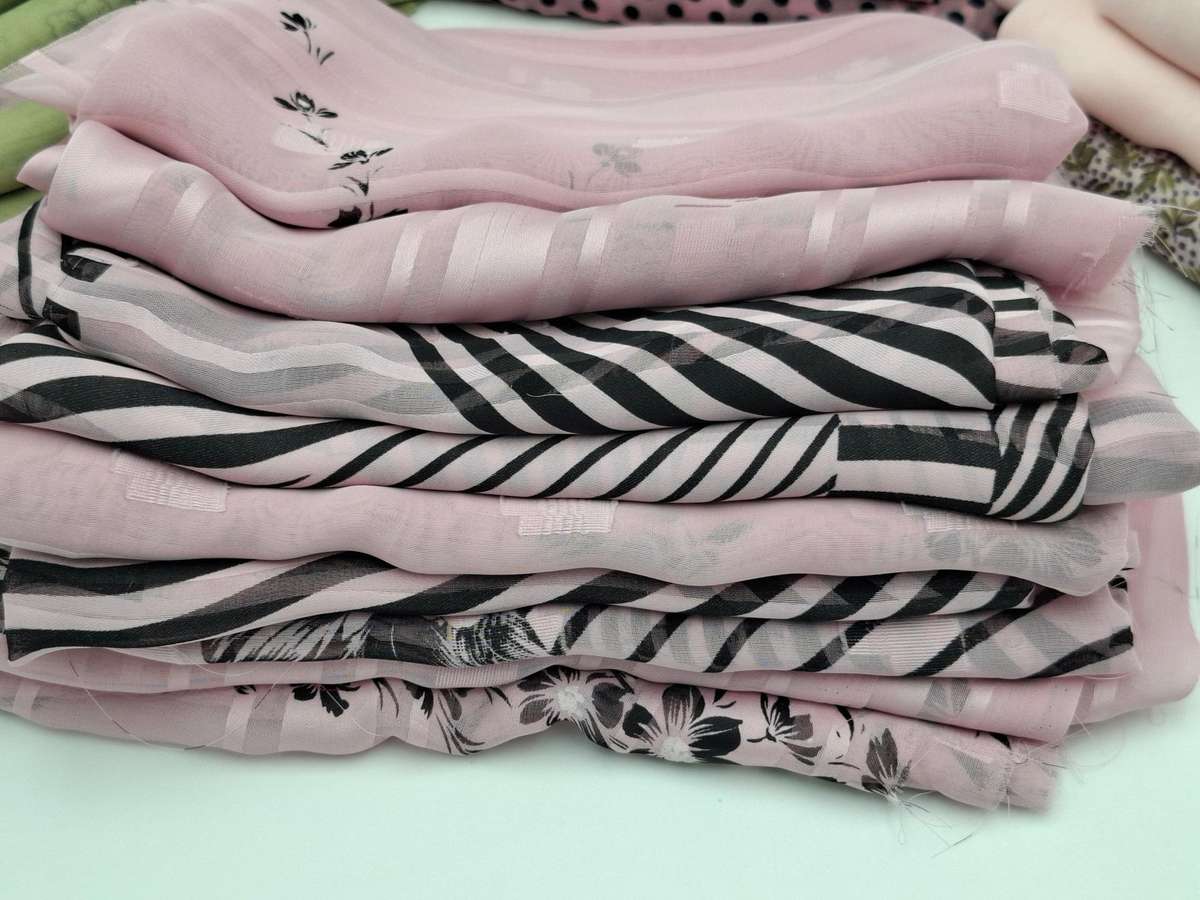 Light Pink & Green Fabric Batch - Precut in Rectangular Shapes for Head Scarves - with Thread