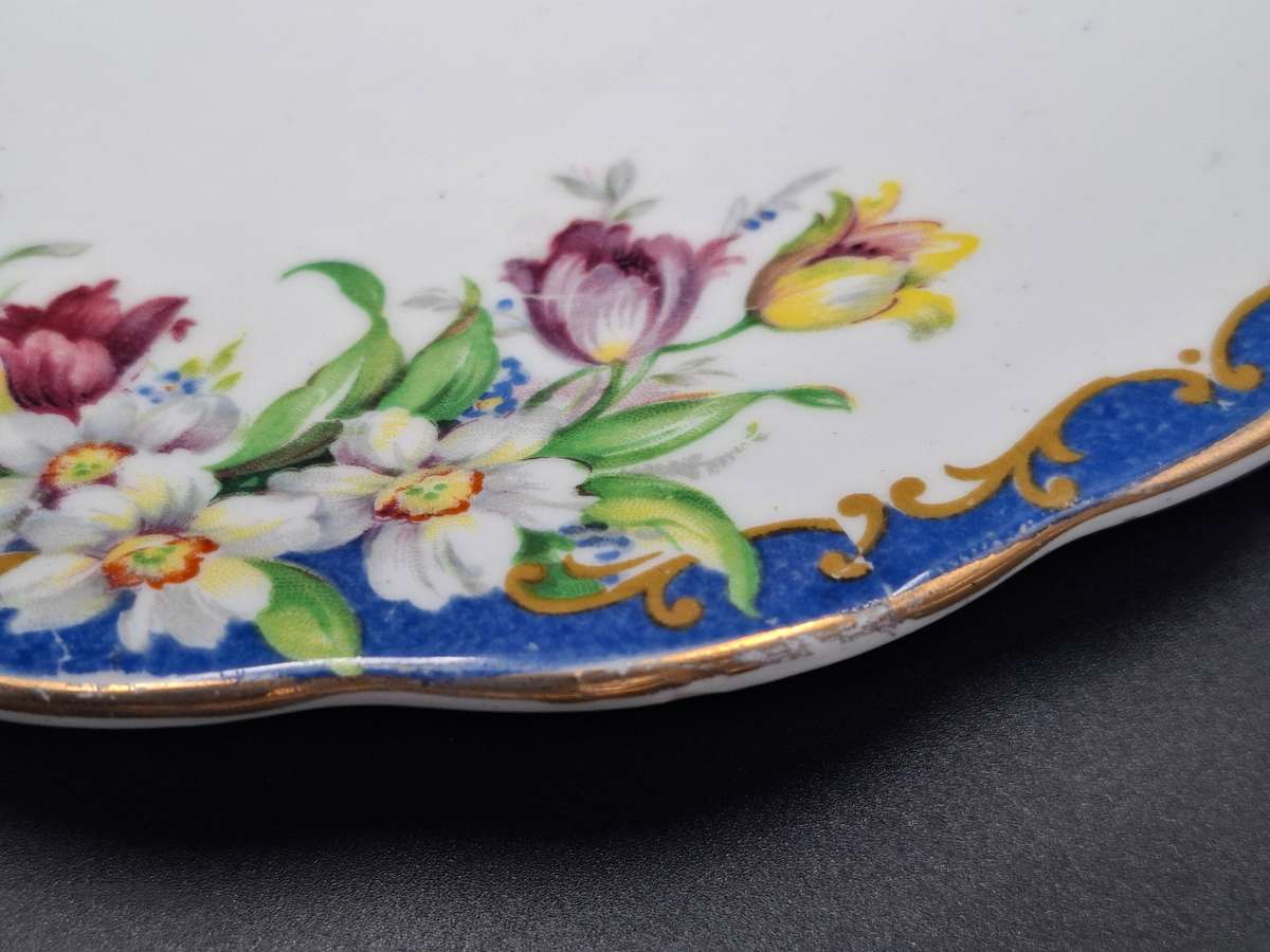Fine Bone Bell China - Narcissus design - Made in England - Beautiful Blue & Gold Edge Trim
