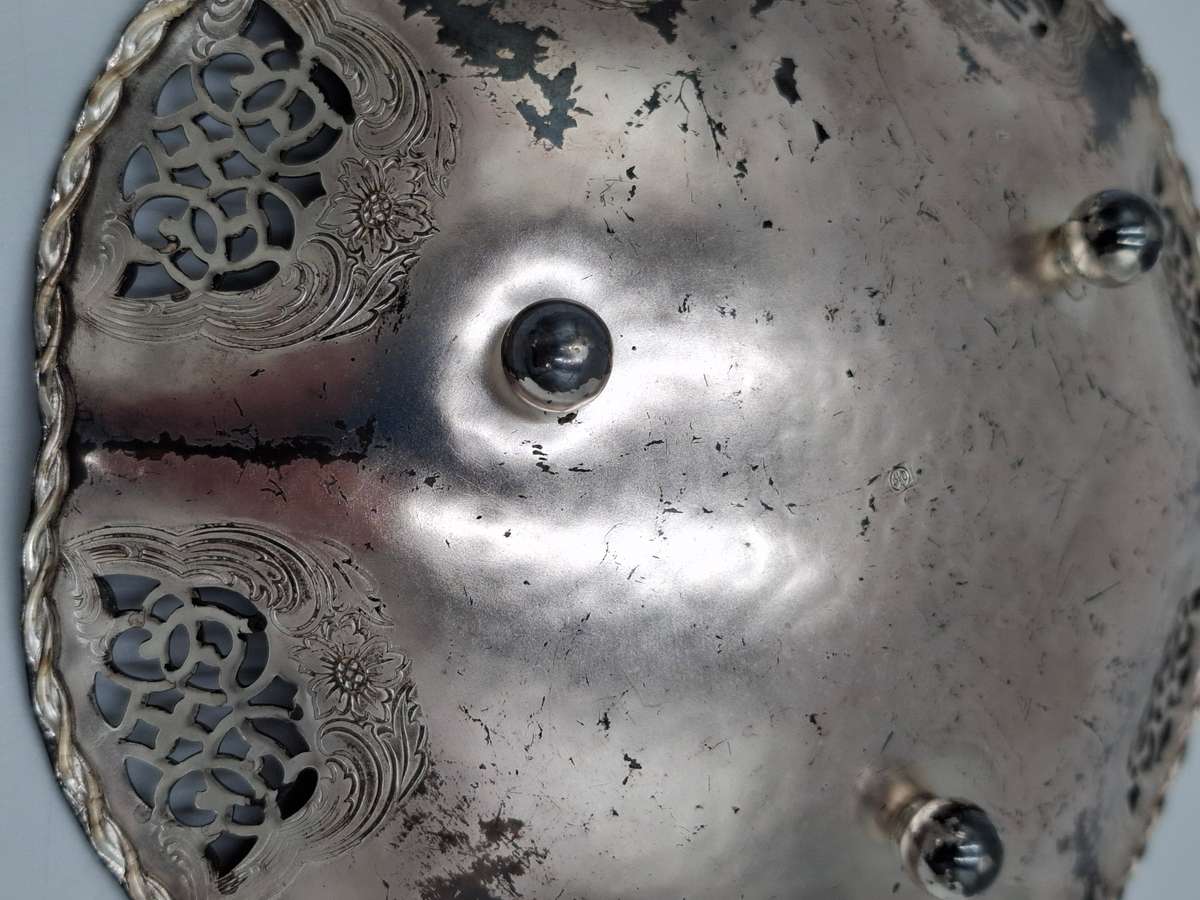 Vintage Filigree SP Bowl  with Round Ball Feet