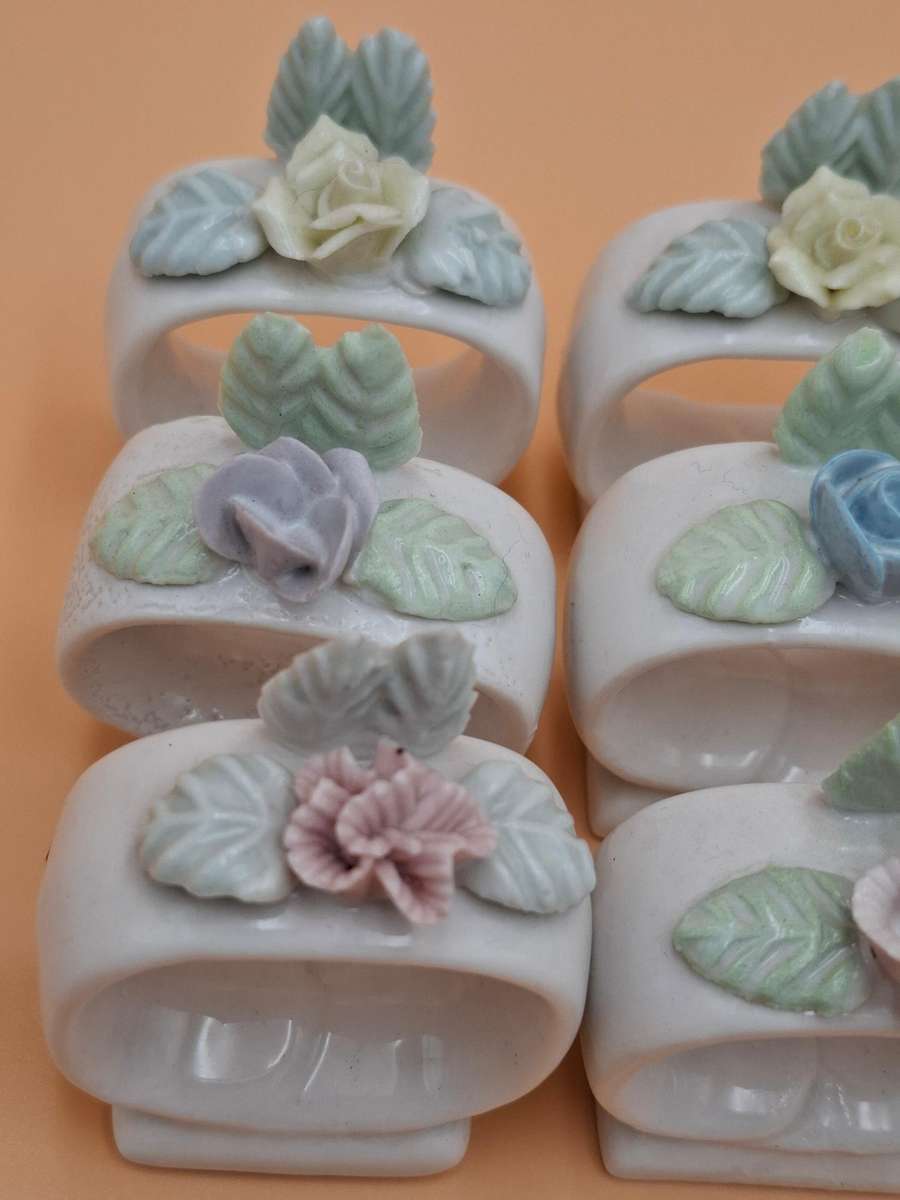 9x Vintage Floral Porcelain Napkin Rings - Floral Design - Blue Pink Yellow