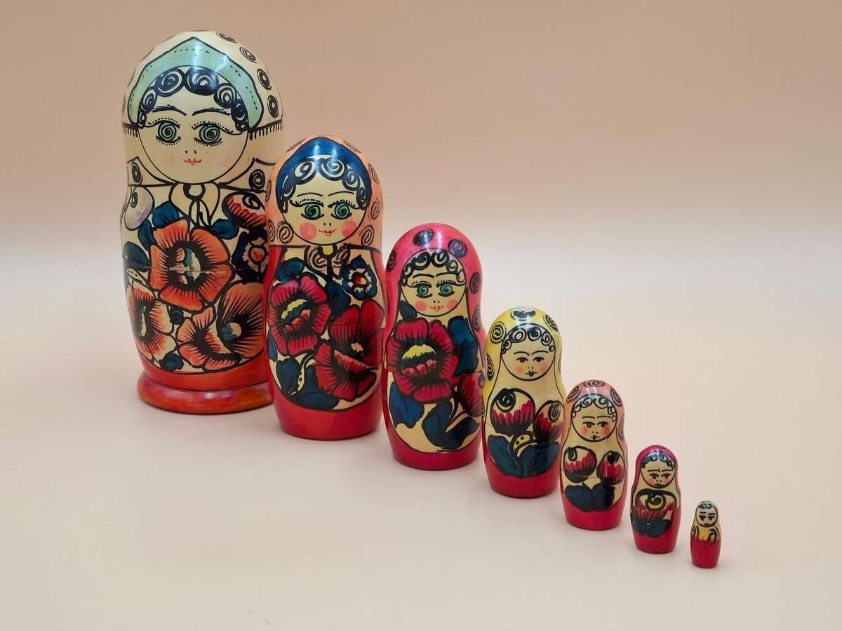 Matryosha/Babushka Wooden Dolls - 7 Layers with Vibrant Colours
