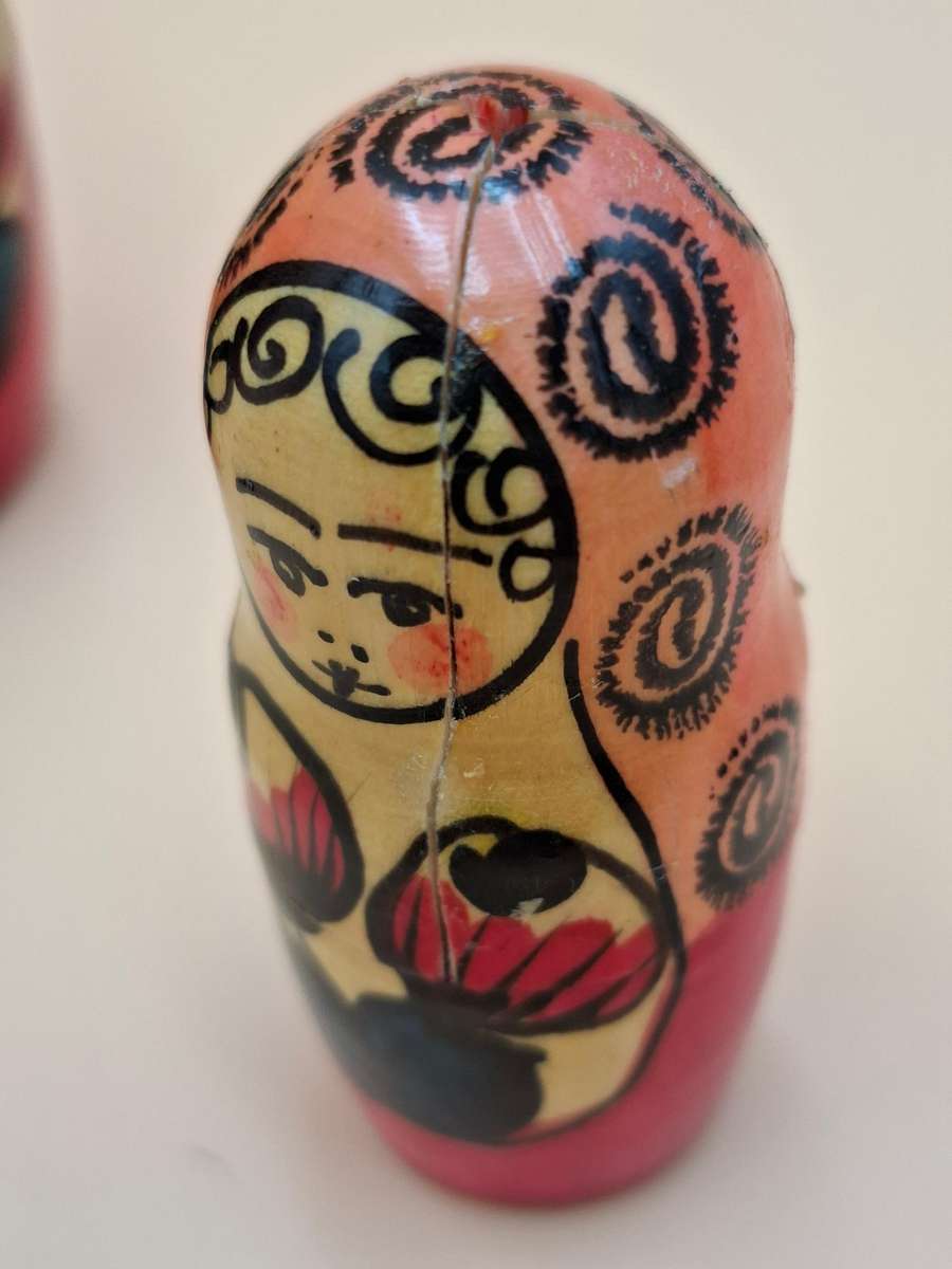 Matryosha/Babushka Wooden Dolls - 7 Layers with Vibrant Colours