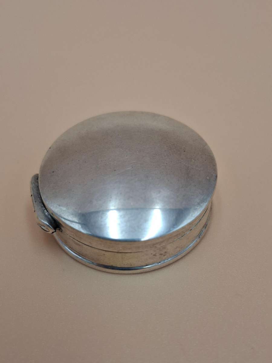 Vintage Pure 925 Silver Pill Box with Hinged Lid - 11g - A Keepsake