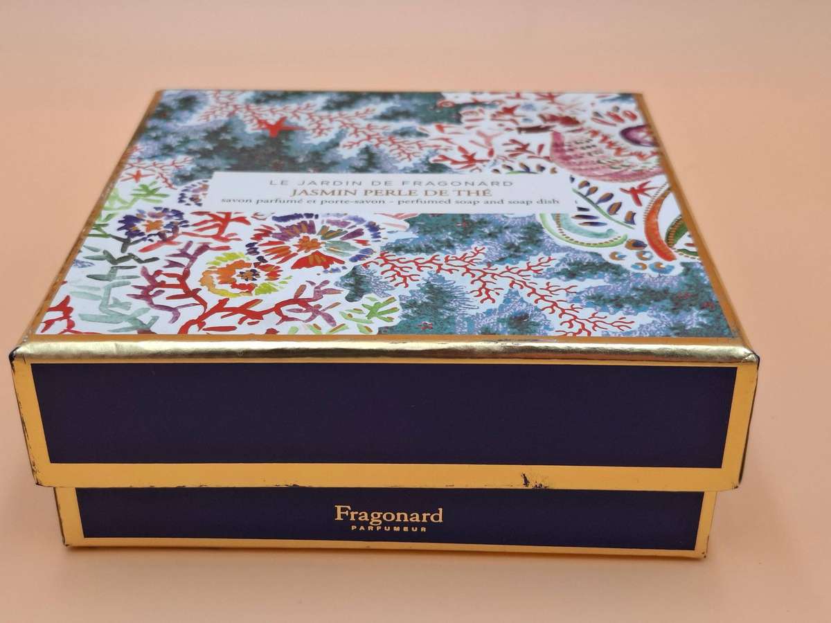 Set of French Le Jardin Fragonard Perfumed Soap with Soap dish - In original packaging