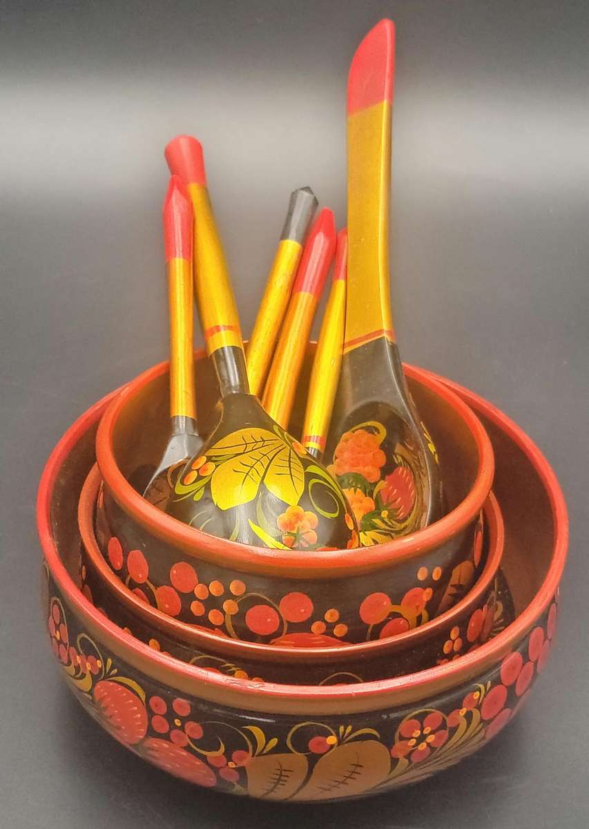 Vintage Russian Folk Art Khokhloma Hand painted Wooden Bowl and Spoon Set - 9 piece