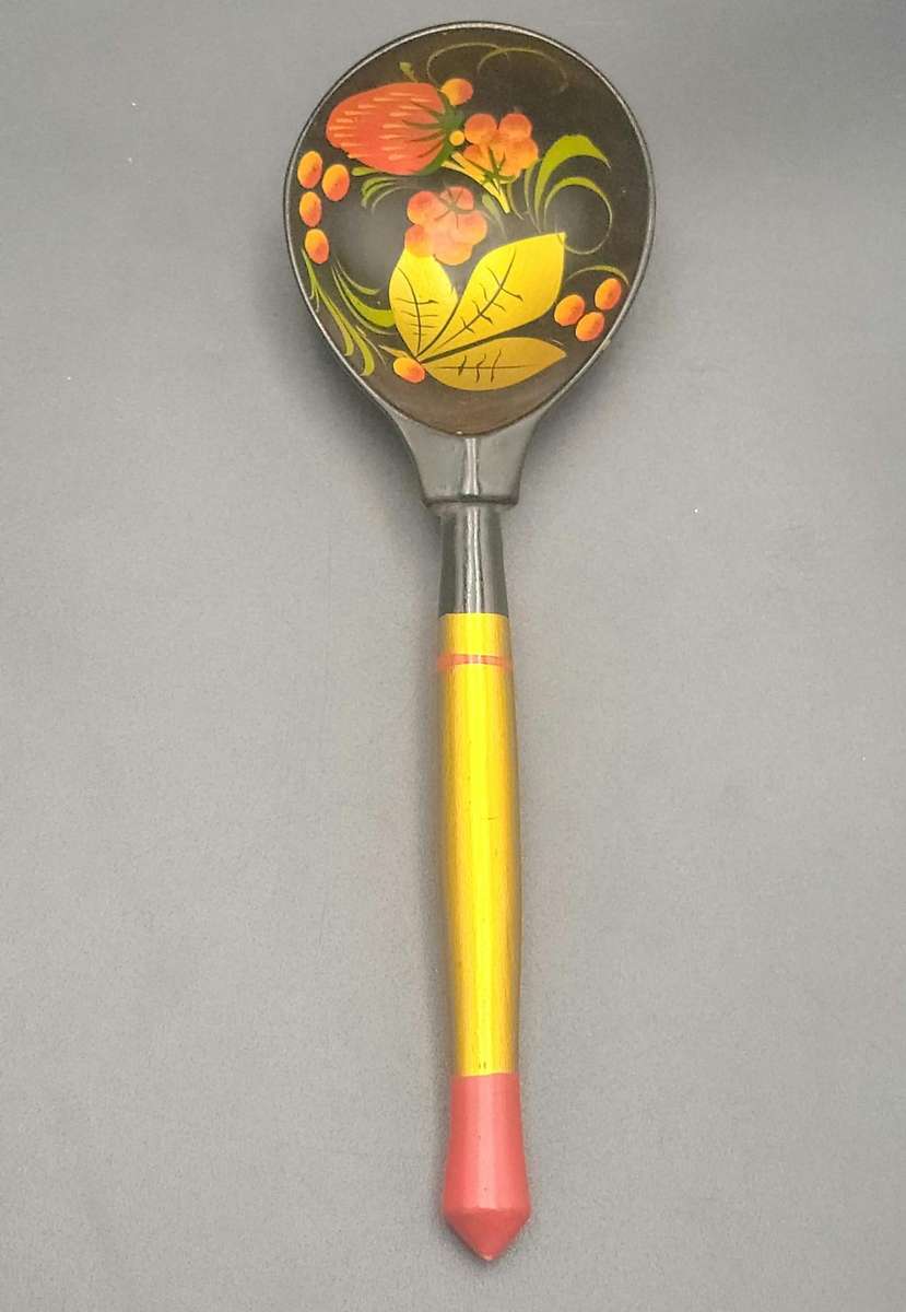 Vintage Russian Folk Art Khokhloma Hand painted Wooden Bowl and Spoon Set - 9 piece