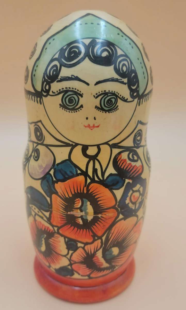 Matryosha/Babushka Wooden Dolls - 7 Layers with Vibrant Colours