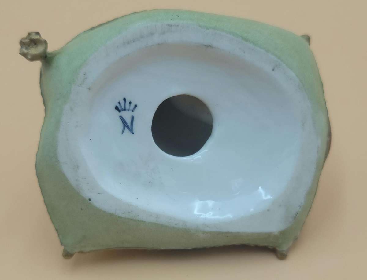 Vintage Capodimonte - Guiseppe Cappe Dachshund on Pillow Figurine - Royal Naples c.1958