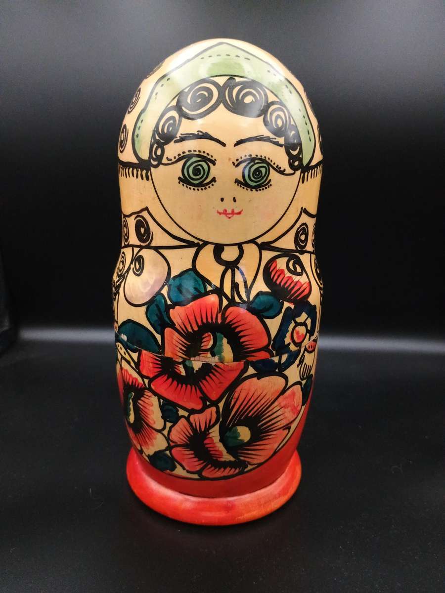 Matryosha/Babushka Wooden Dolls - 7 Layers with Vibrant Colours
