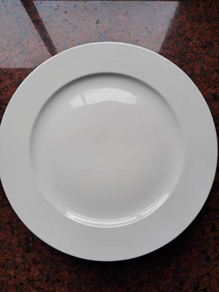 White Dinner Plates - Set of 8.