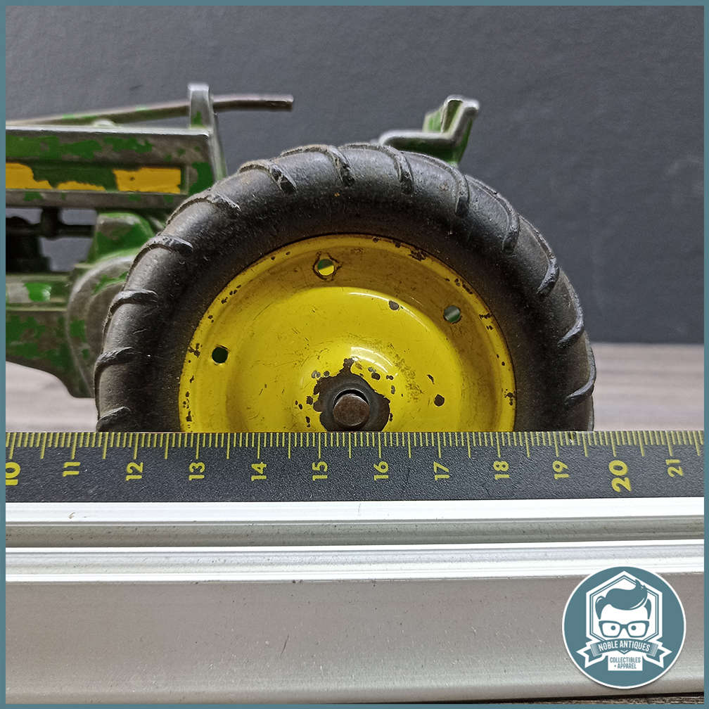 Large Vintage Metal Scale 1:16 John Deere 60 Tractor and Plow!!!
