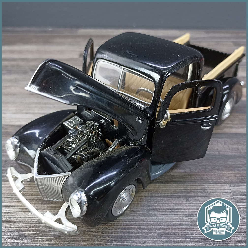 Die Cast 1940 Ford Pickup Black 1/24 Scale 1:24!!!