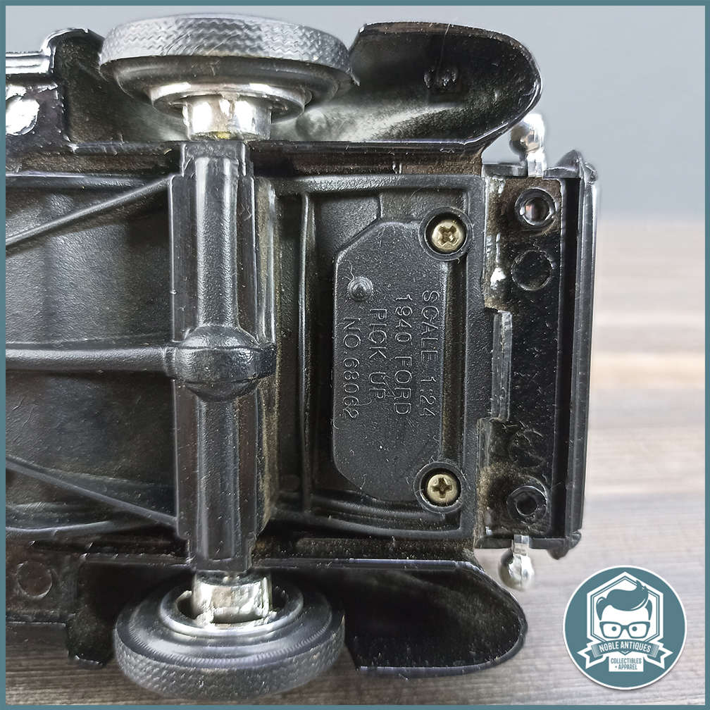 Die Cast 1940 Ford Pickup Black 1/24 Scale 1:24!!!