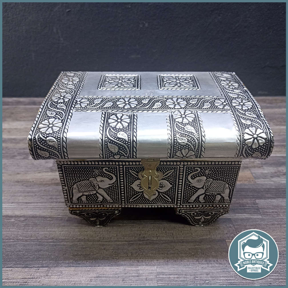 Middle Eastern Silver Elephant Jewelry Box With Velvet Lining!!!